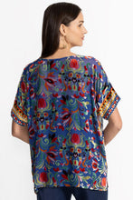 Load image into Gallery viewer, Johnny Was - Mariafe Blouse (Slip) - Primula Burnout - C11925-6
