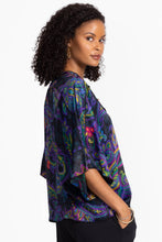 Load image into Gallery viewer, Johnny Was Reversible Shrug C49325-8 Paisley
