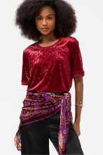 Load image into Gallery viewer, Johnny Was Velvet Burnout Scarf C96125-O - Domitila
