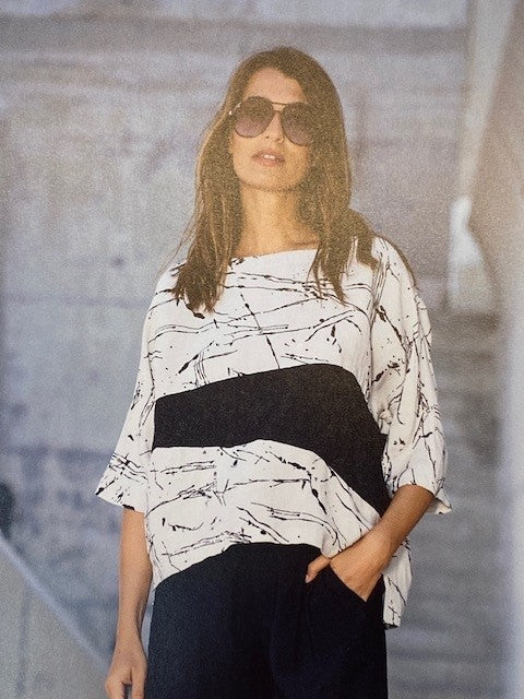 Kokomarina - Japa Blouse - Ecru Black Print - KM1111
