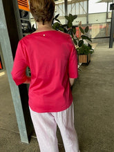 Load image into Gallery viewer, Foil Shore Bet Top CFO8303 - Raspberry
